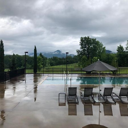 Hotel Domestique Travelers Rest Exterior photo