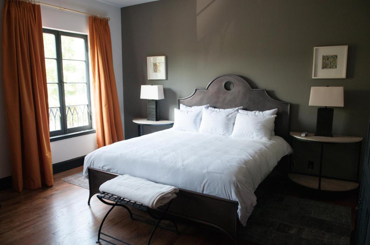 Hotel Domestique Travelers Rest Exterior photo